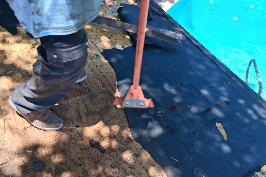 Standing Seam Metal Roofing in Scottsdale, AZ image