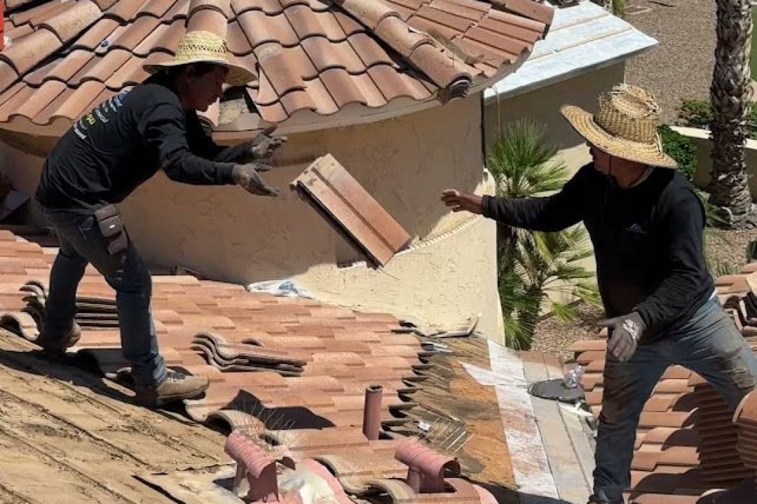Roofing Contractor Cottonwood - Tip Top Roofing Service in Cottonwood, AZ