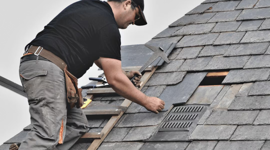 When to Replace Your Shingle Roof: Signs Scottsdale Homeowners Shouldn’t Ignore