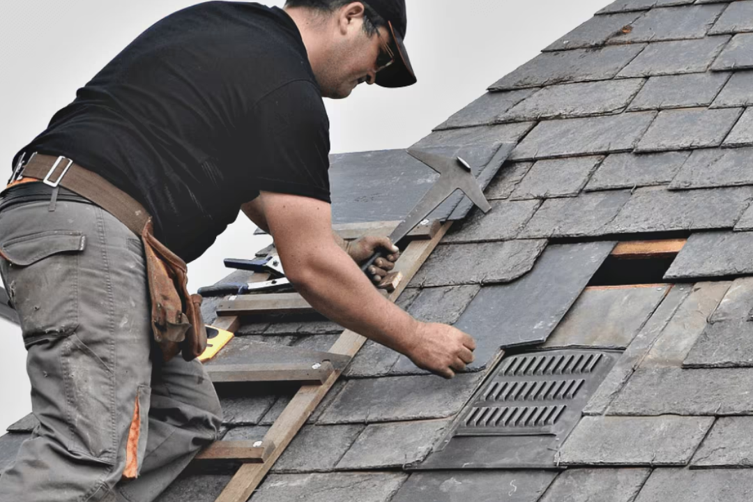 When to Replace Your Shingle Roof: Signs Scottsdale Homeowners Shouldn’t Ignore